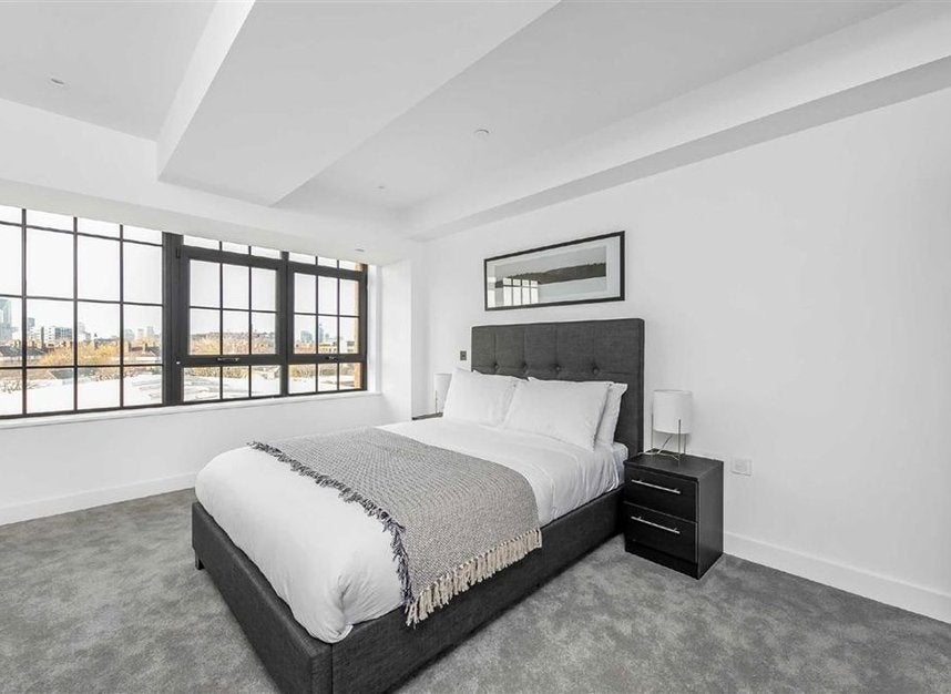 Flat New Tannery Way in Greater London