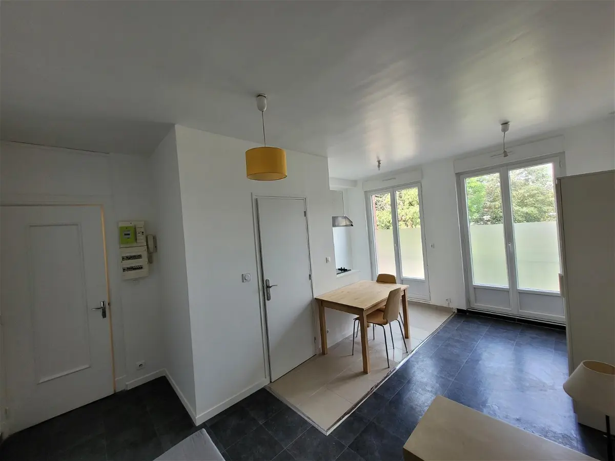 Flat Rue Mathieu de Quinvigny in Valenciennes