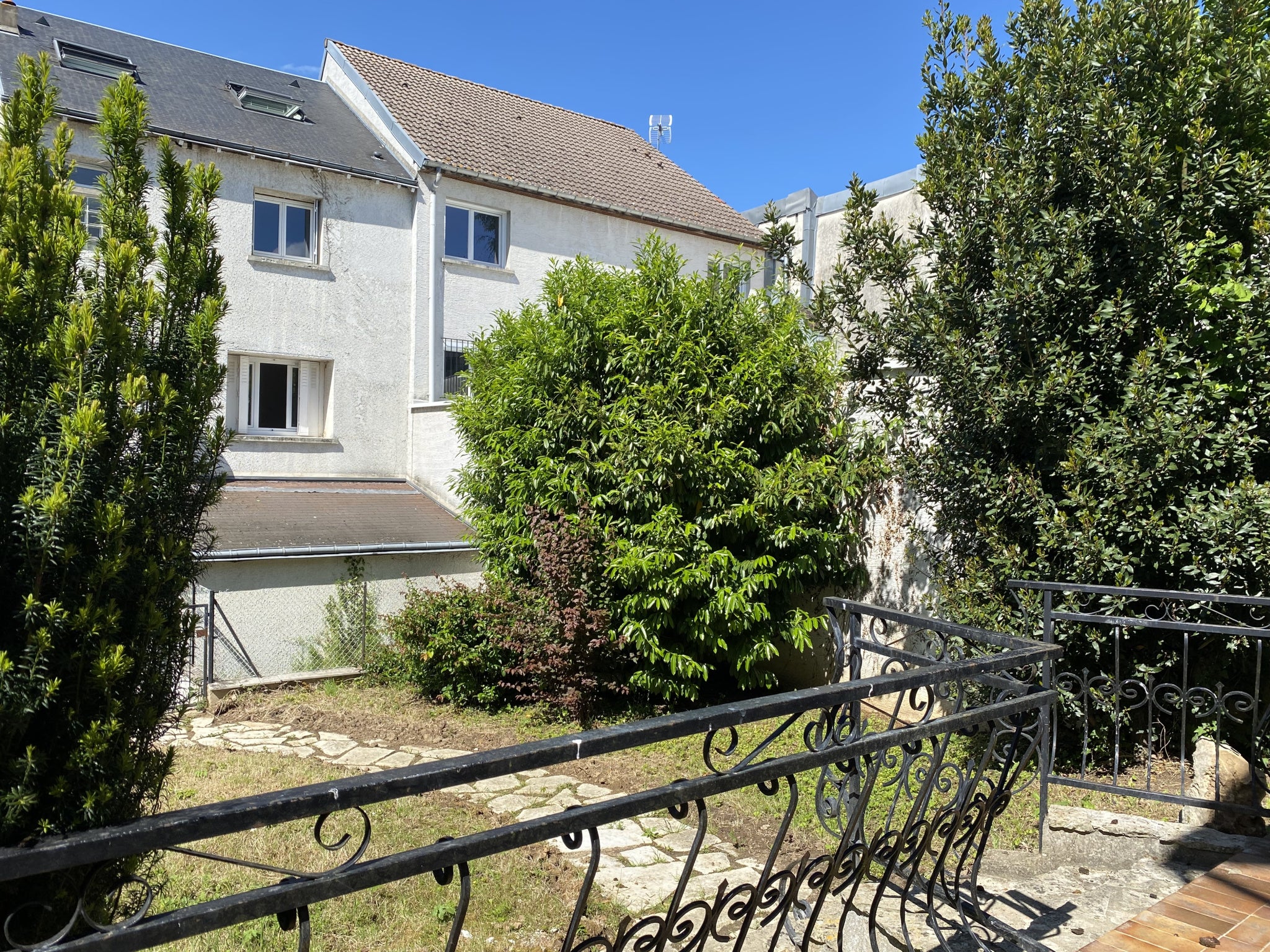 Maison Rue des Rosettes à Courtenay