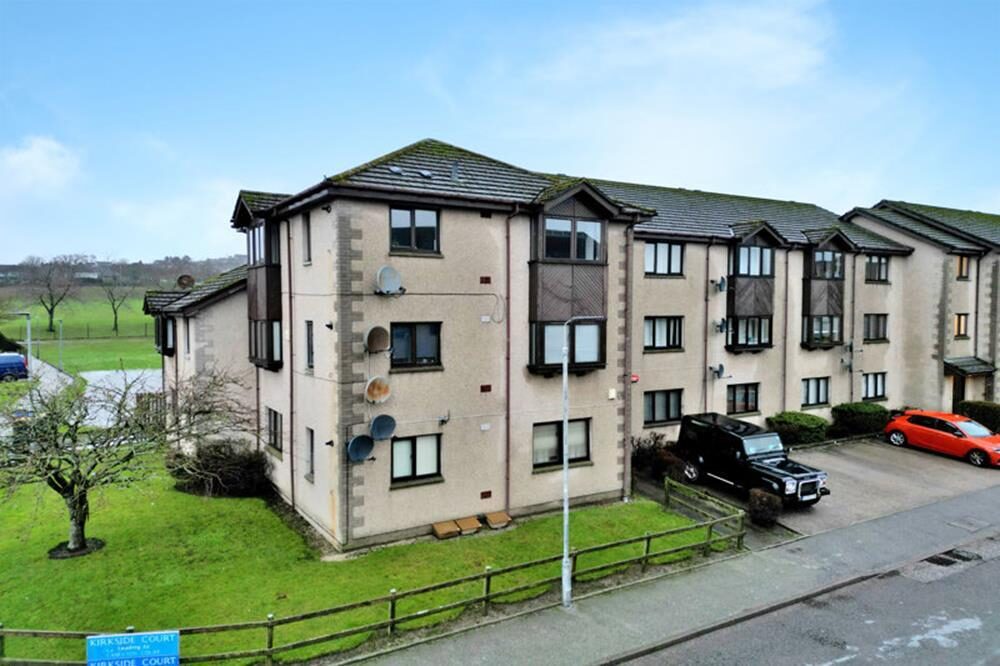 Flat Kirkside Court in Westhill