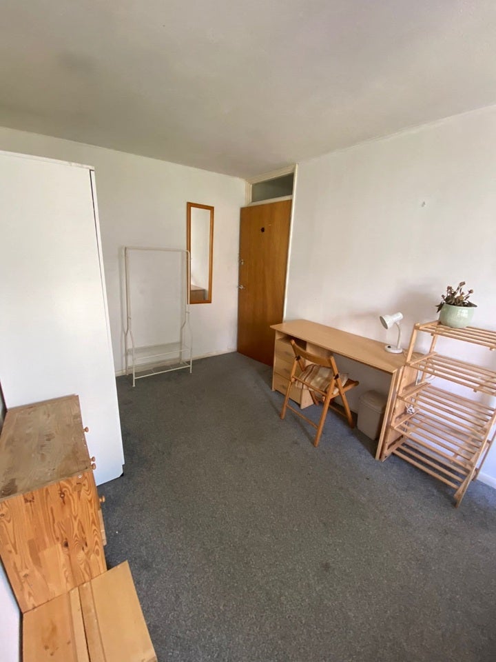 House Burgos Grove in Greater London