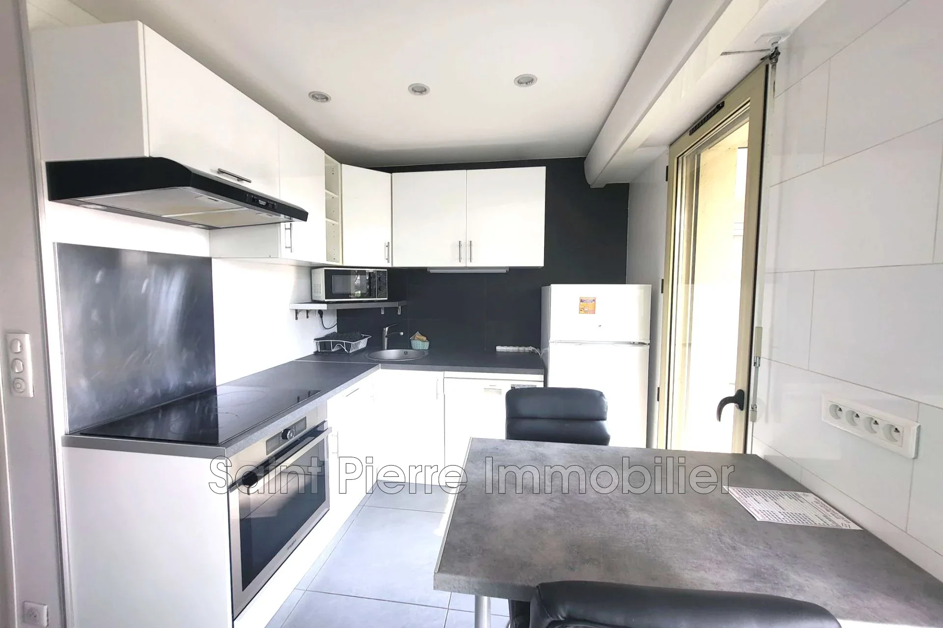 Appartement Rue de Bir Hakeim à Cagnes-sur-Mer