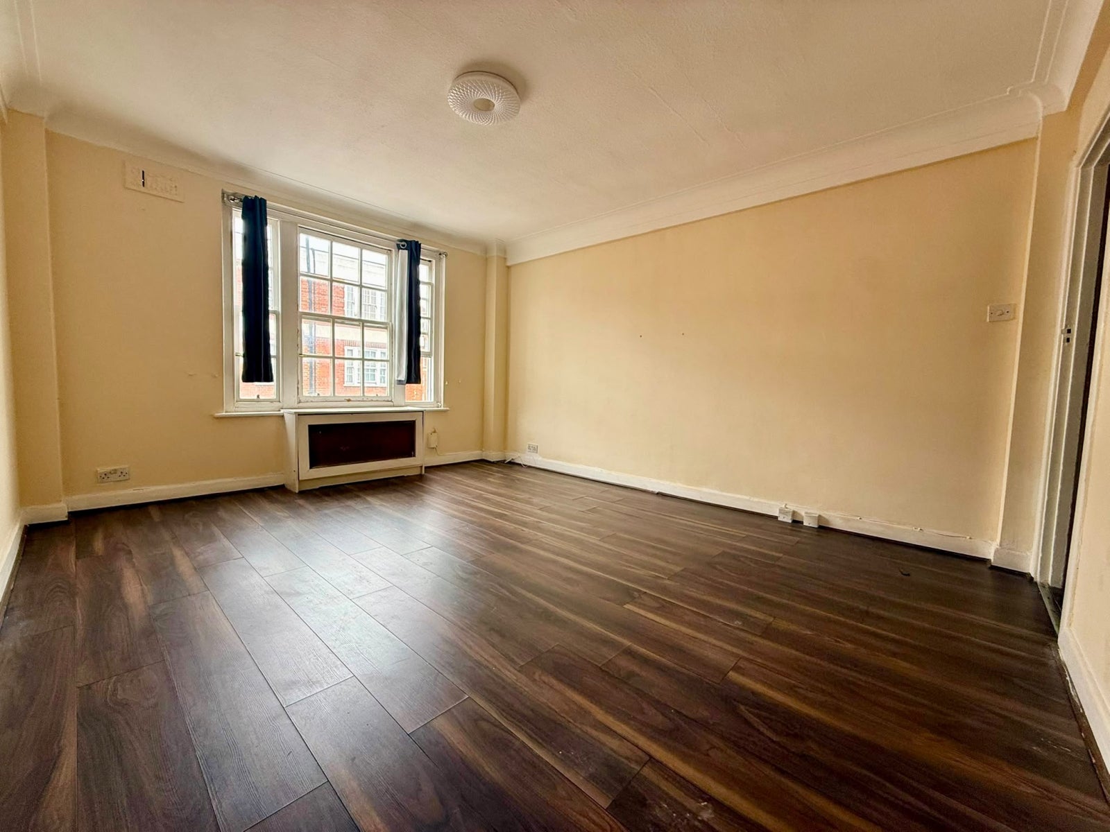 Flat Park West Place in City of Westminster