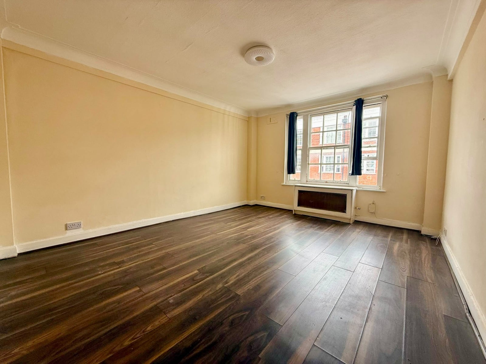 Flat Park West Place in City of Westminster