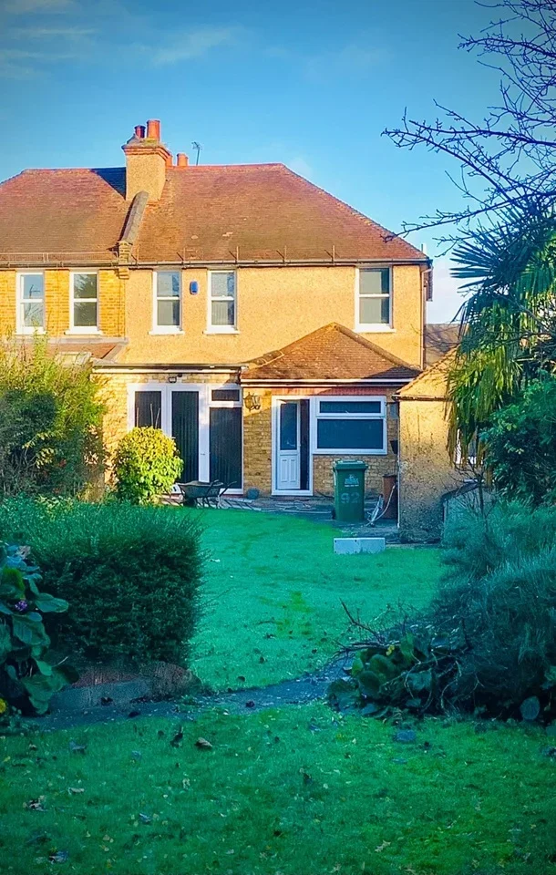 Room Church Lane in Broxbourne