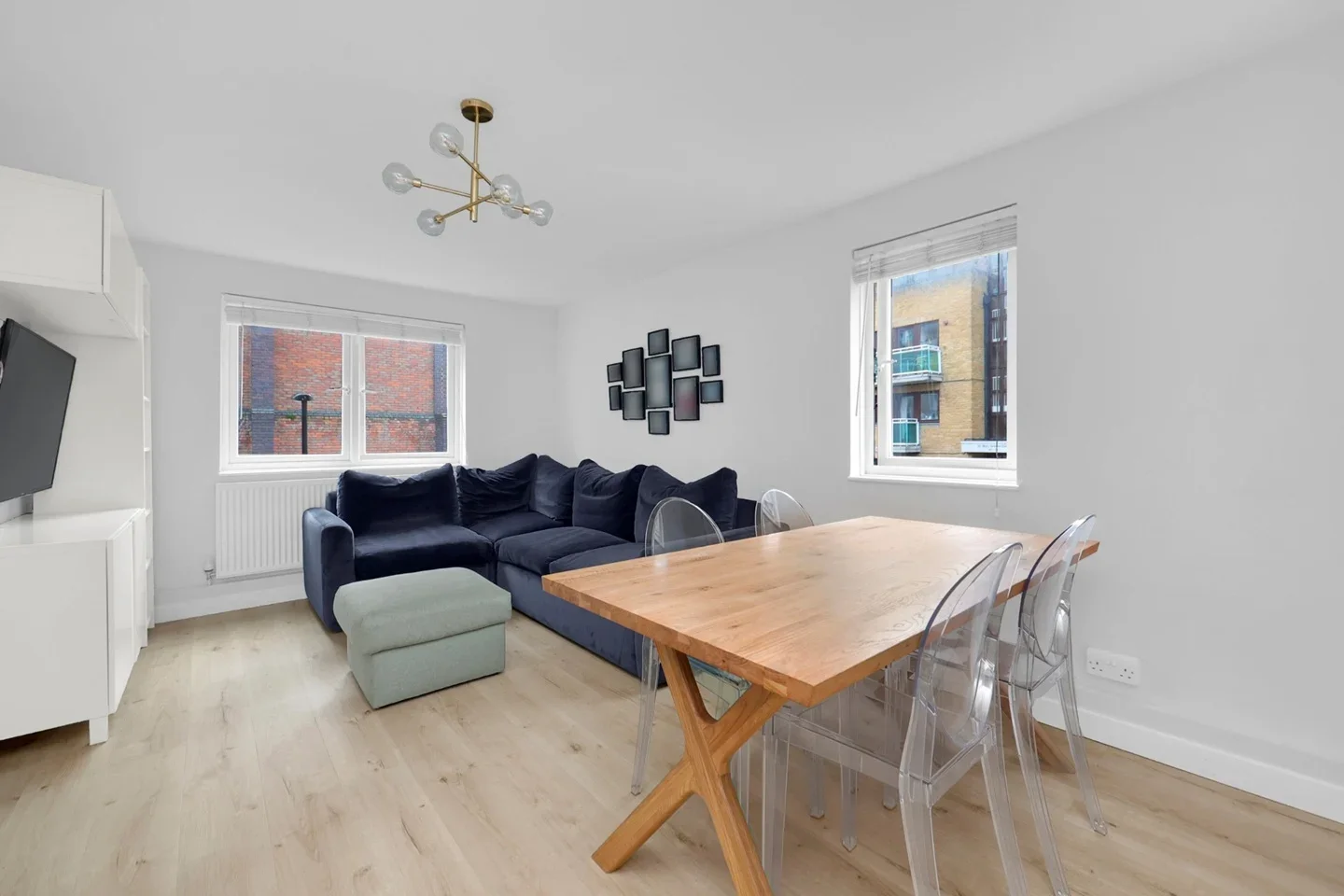 Flat Cartwright Street in Greater London