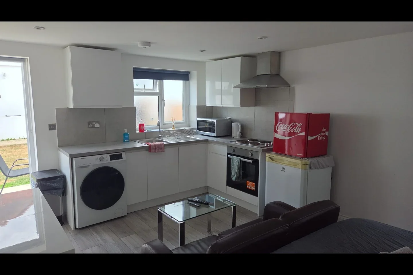 Flat Golders Green Road in Greater London