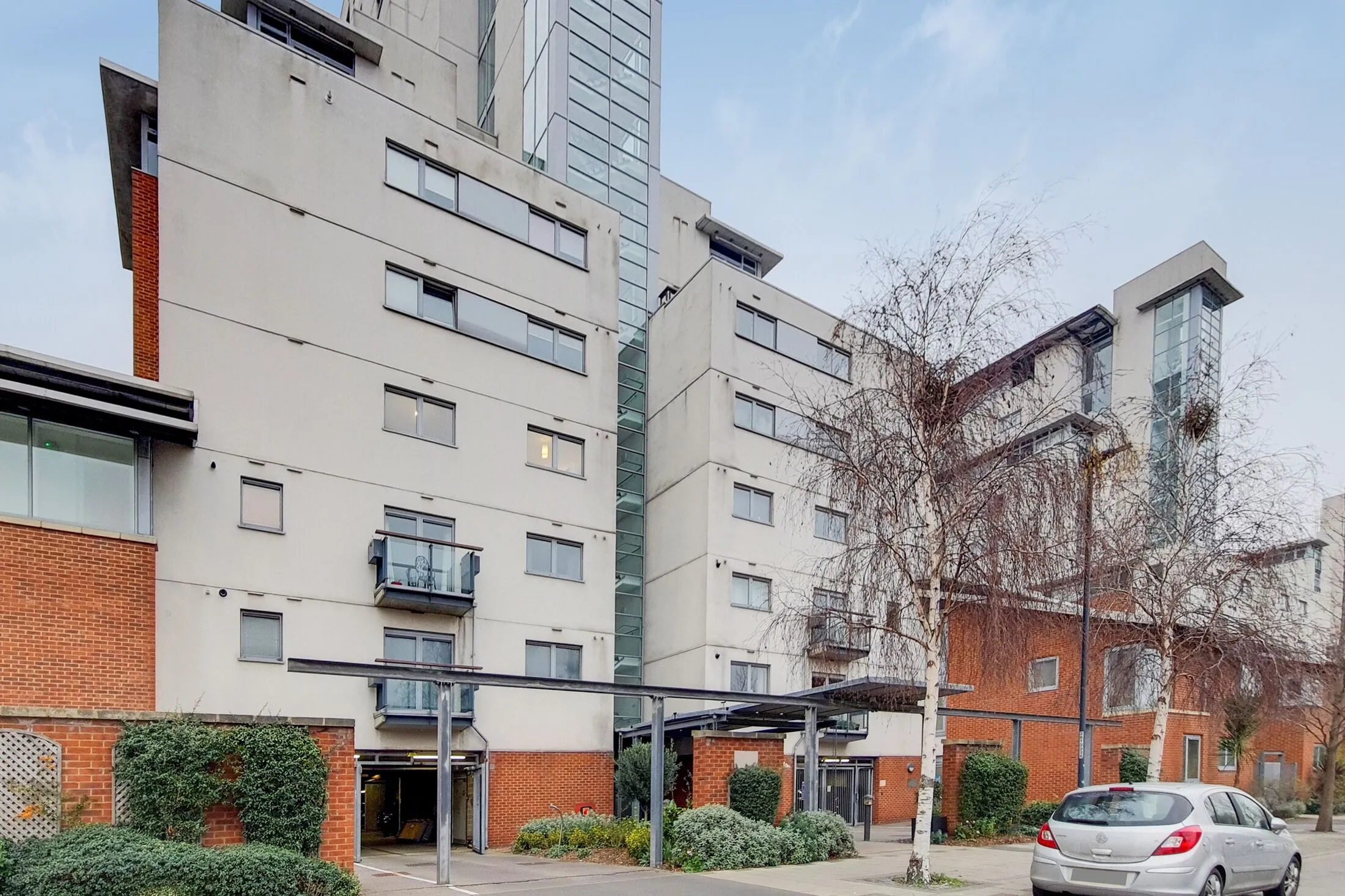 Flat Erebus Drive in Greater London