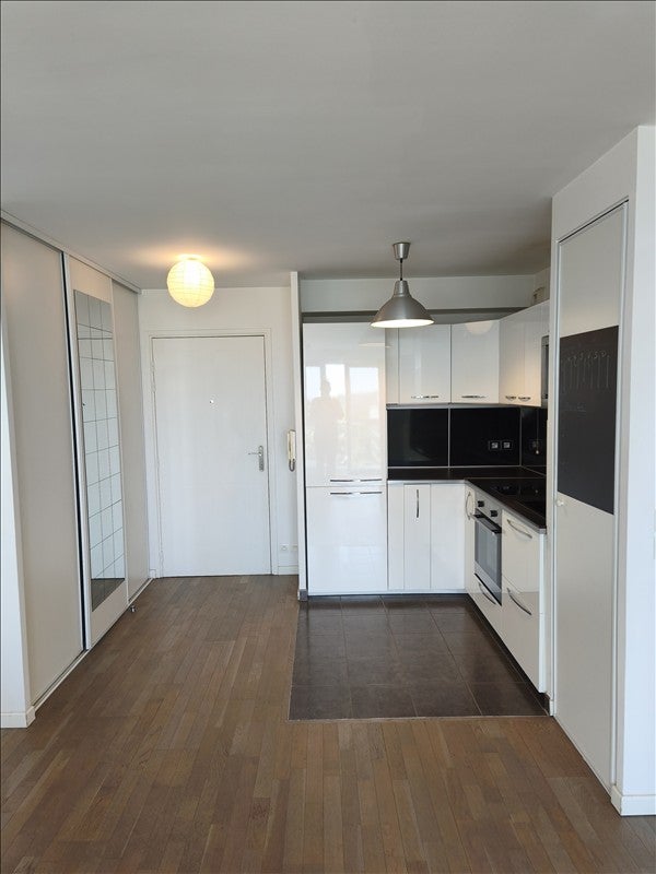 Flat Rue Nicolas Appert in Châtenay-Malabry