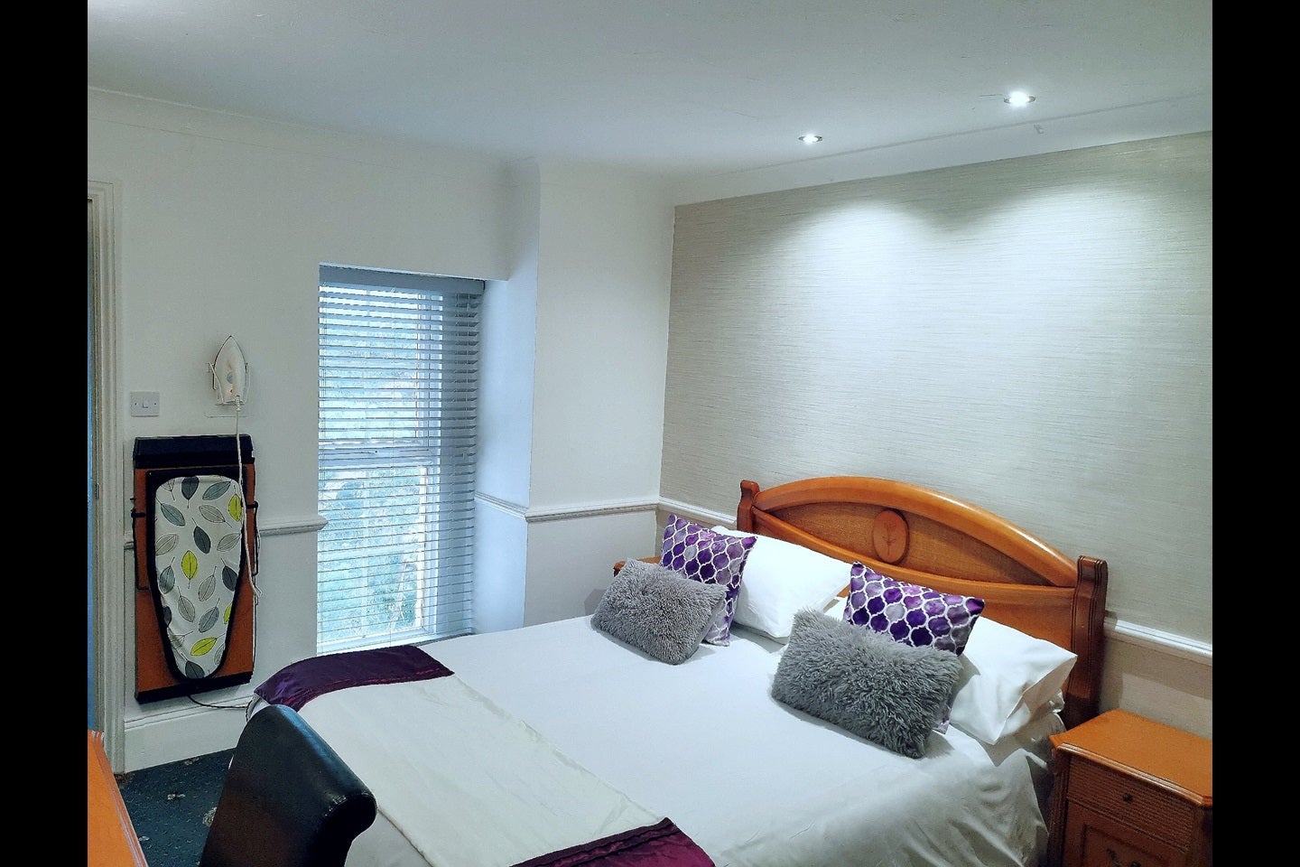 Room Chine Crescent in Bournemouth