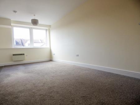 Flat Farnsby Street in Swindon