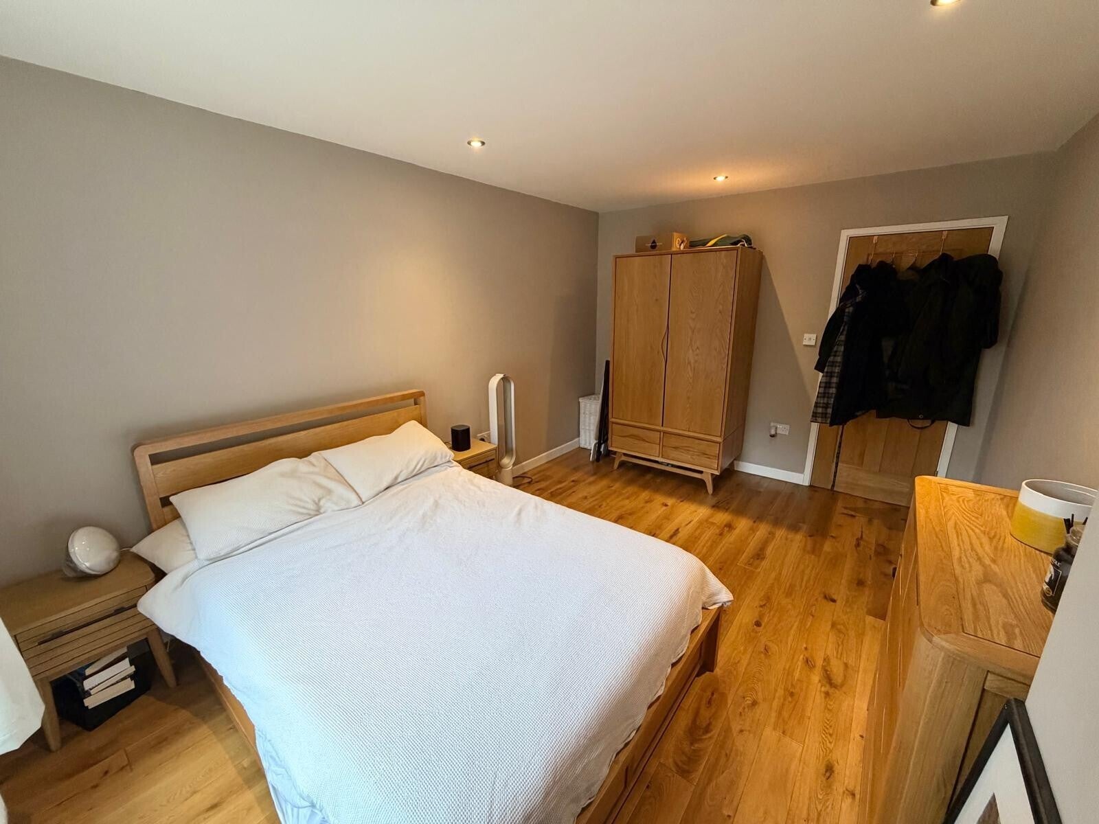 Flat William Lunt Gardens in Manchester