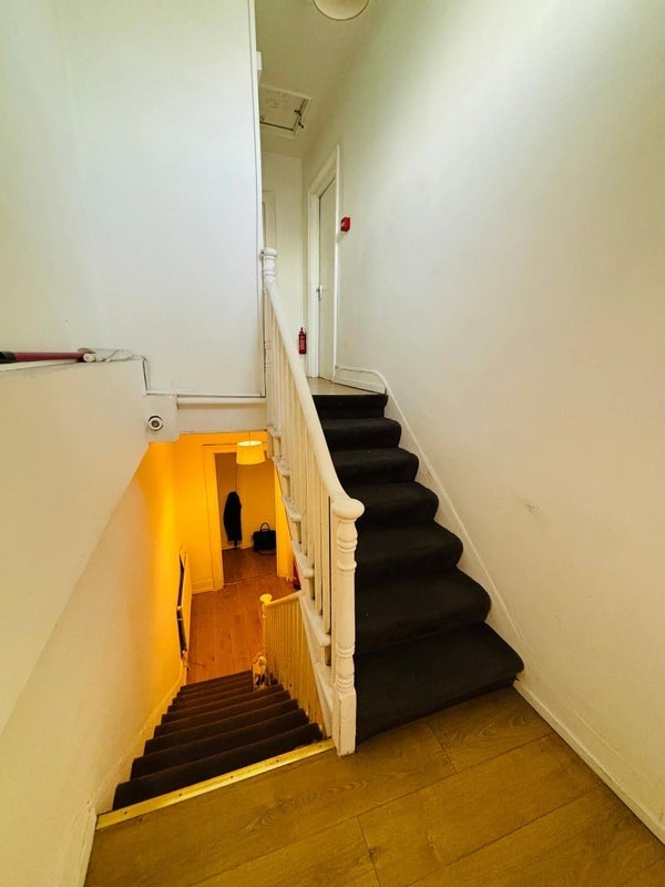 Room Claremont Road in Greater London