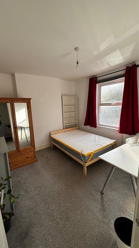Room Blenheim Street in Bristol