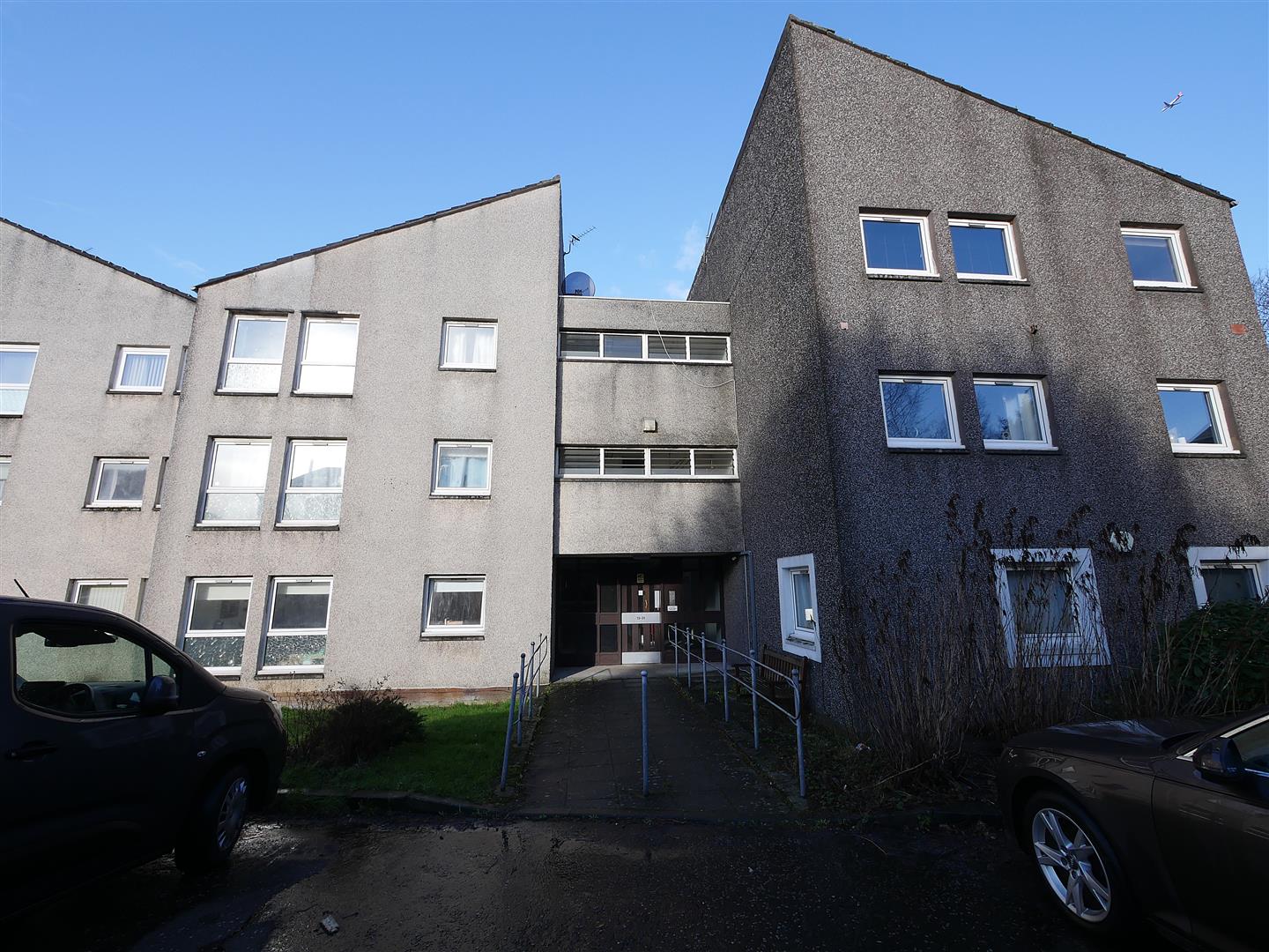 Flat Marguerite Avenue in Lenzie