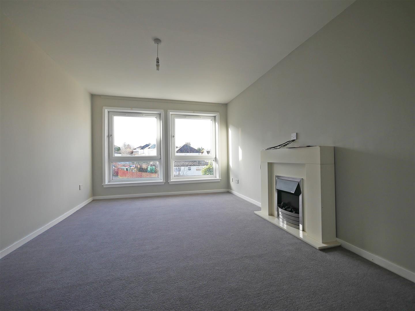 Flat Marguerite Avenue in Lenzie
