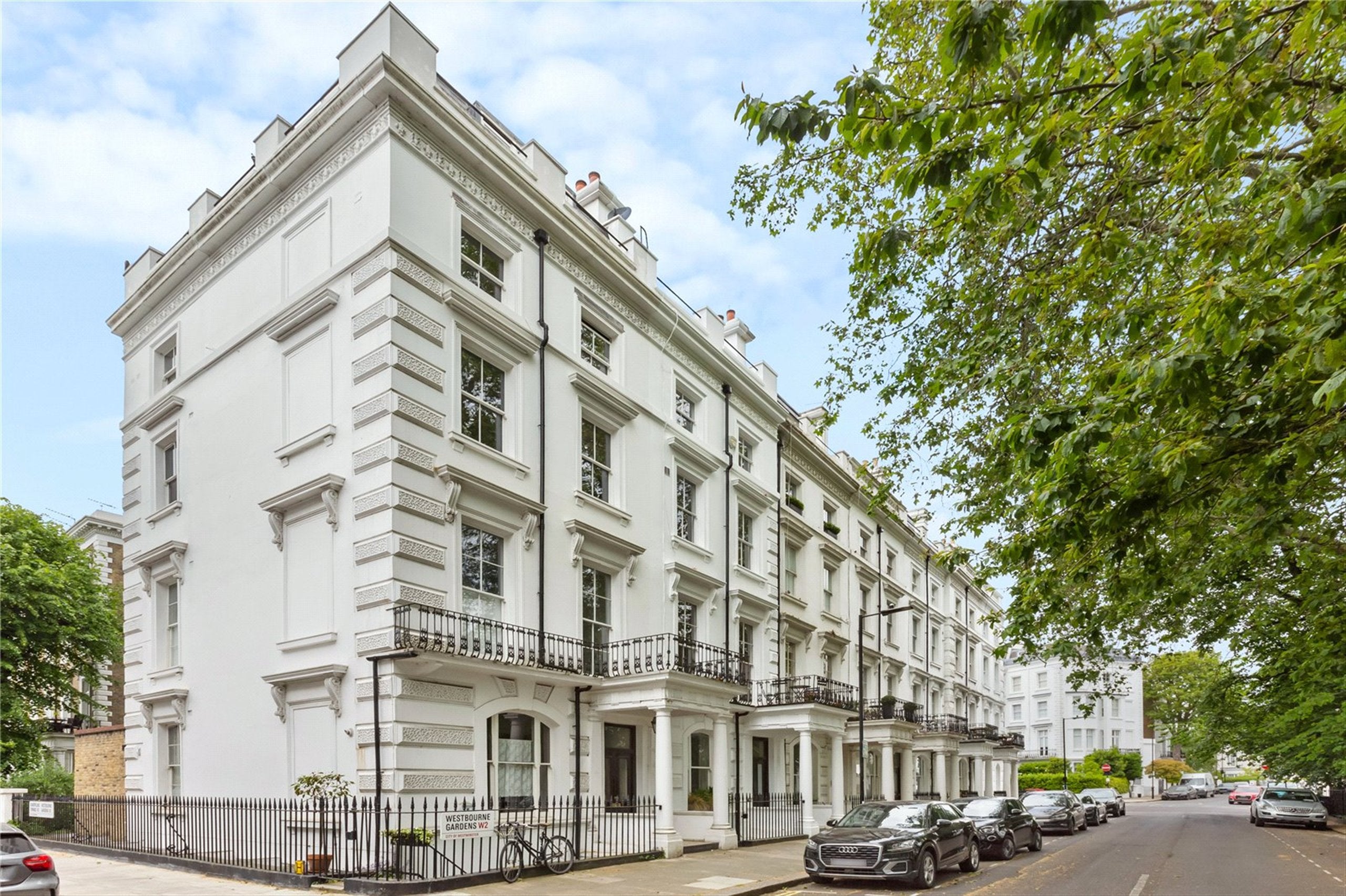 Flat Westbourne Gardens in City of Westminster