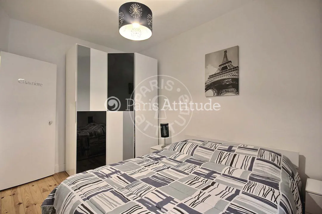 Flat Rue Claude-Rodier in Paris