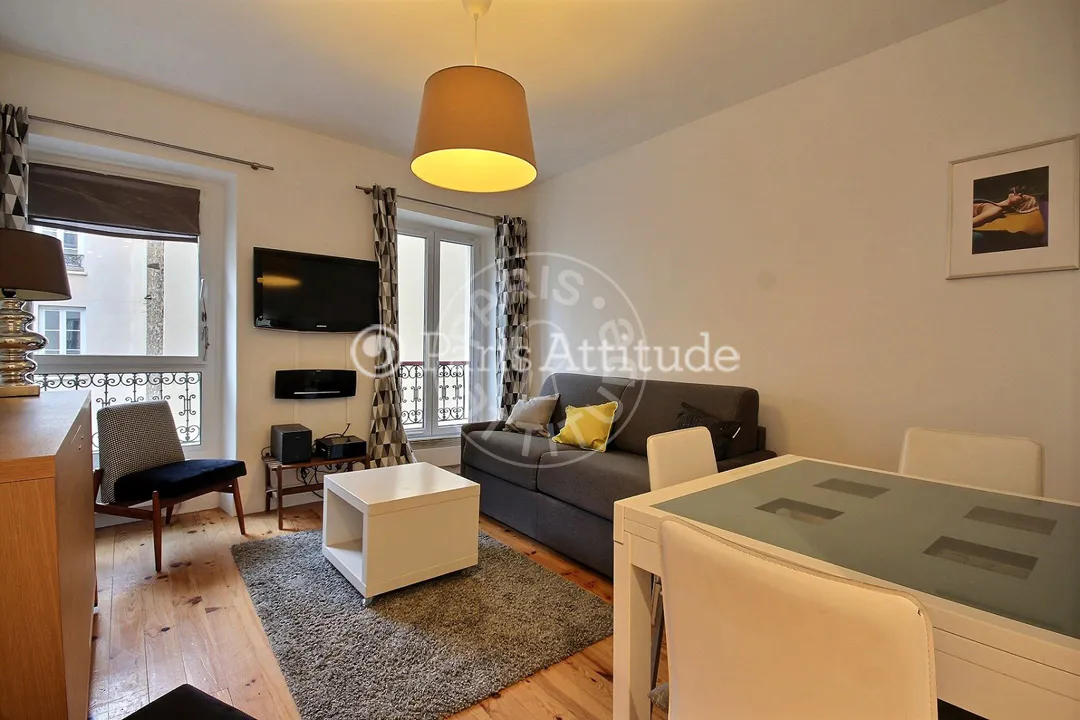 Flat Rue Claude-Rodier in Paris