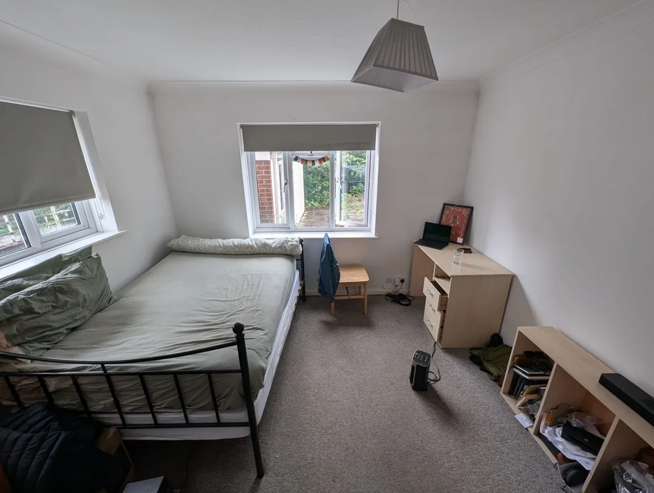 Room Northway in Guildford