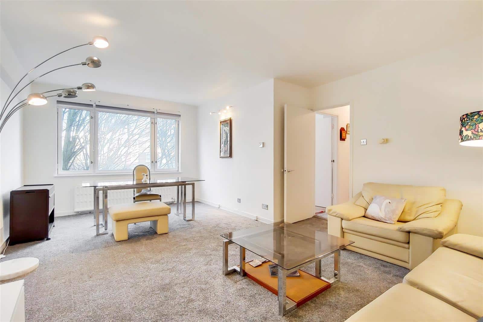 Flat Southwick Street in City of Westminster