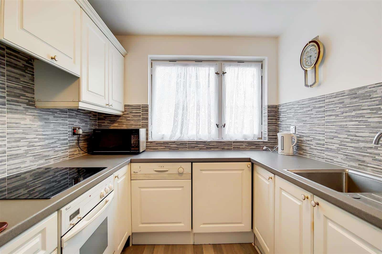 Flat Southwick Street in City of Westminster