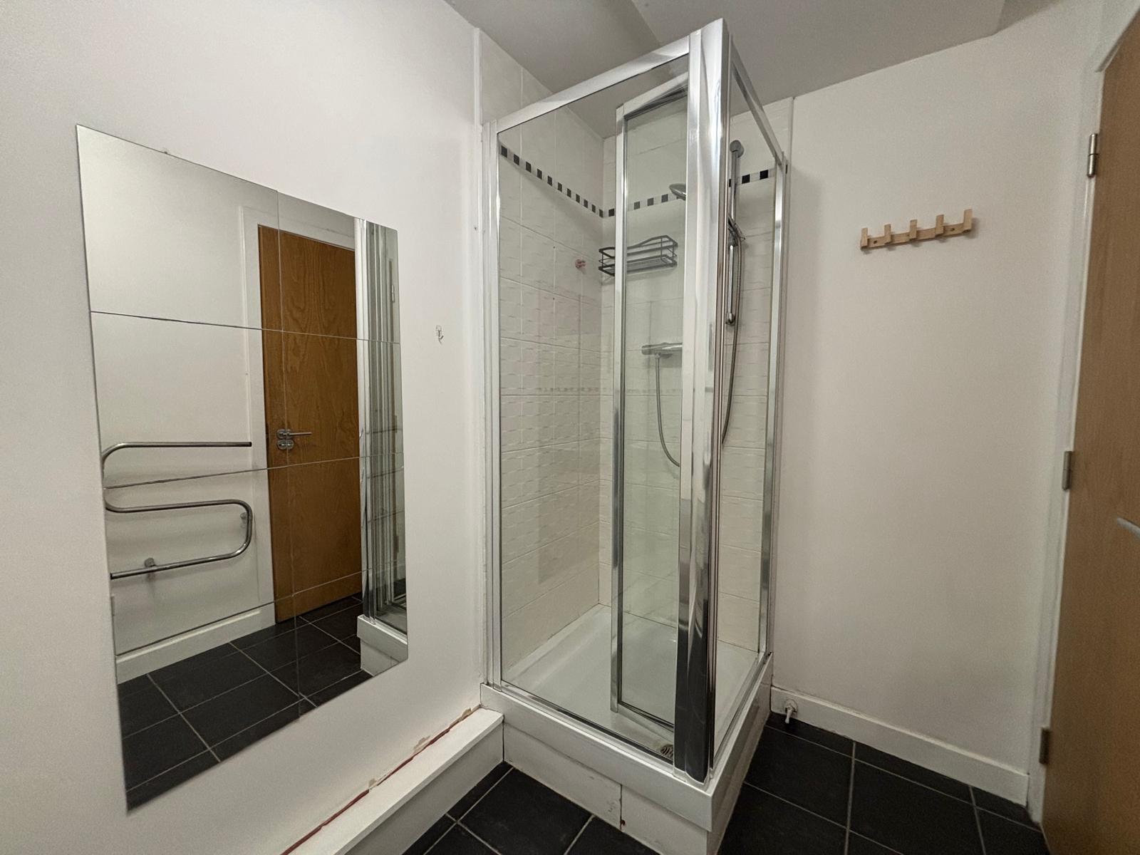 Flat Sauchiehall Street in Glasgow