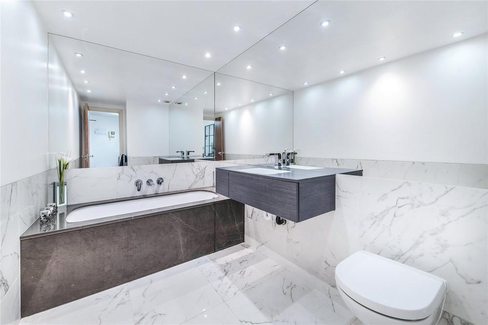 Flat Marylebone Road in City of Westminster