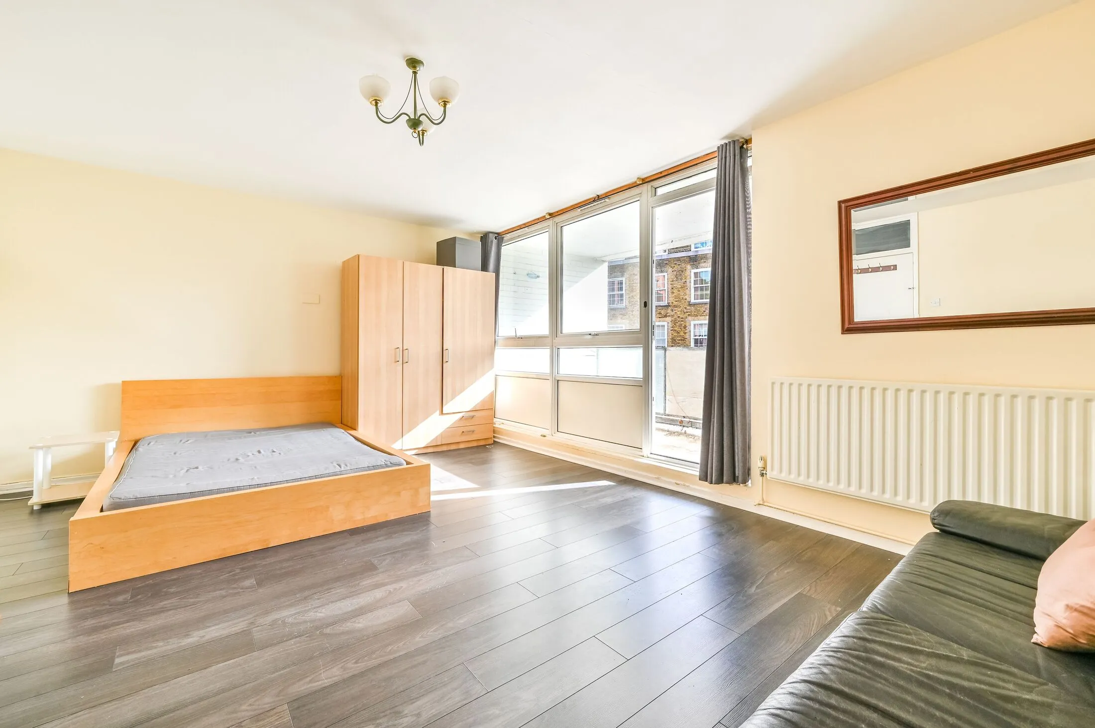 Flat Nash Street in Greater London