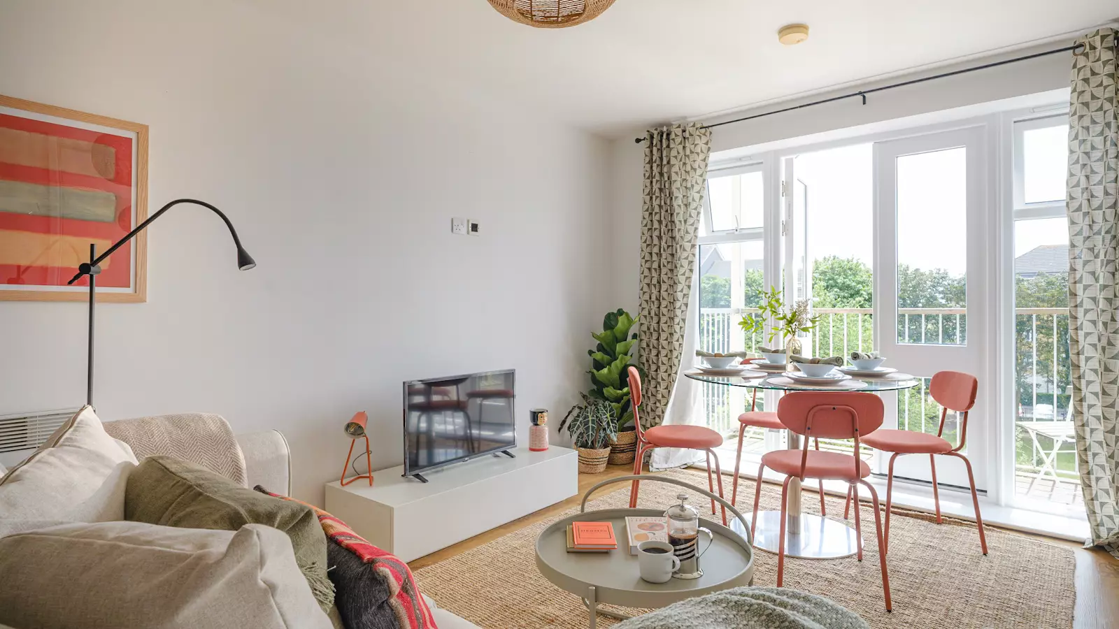 Flat Park Lodge Avenue in Greater London