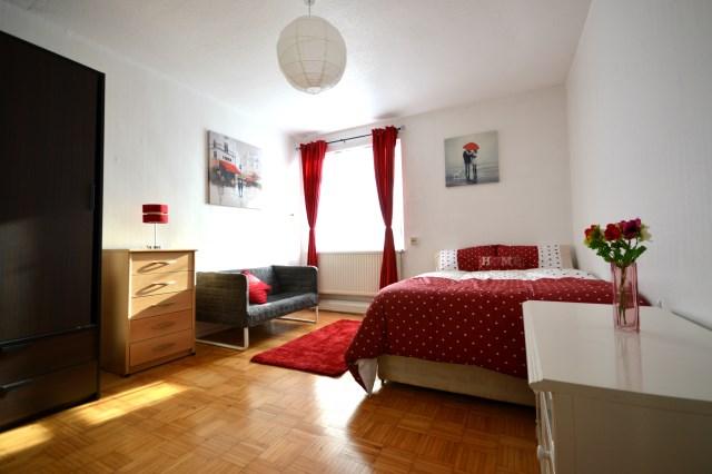 Room Bishop's Bridge Road in City of Westminster