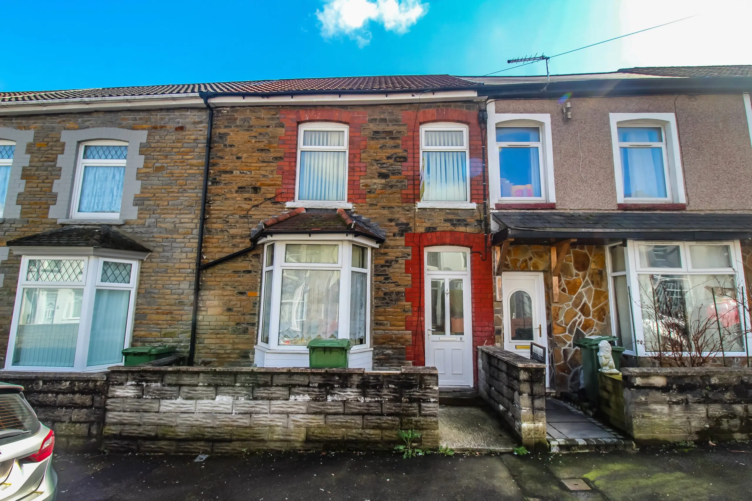 House Niagara Street in Pontypridd