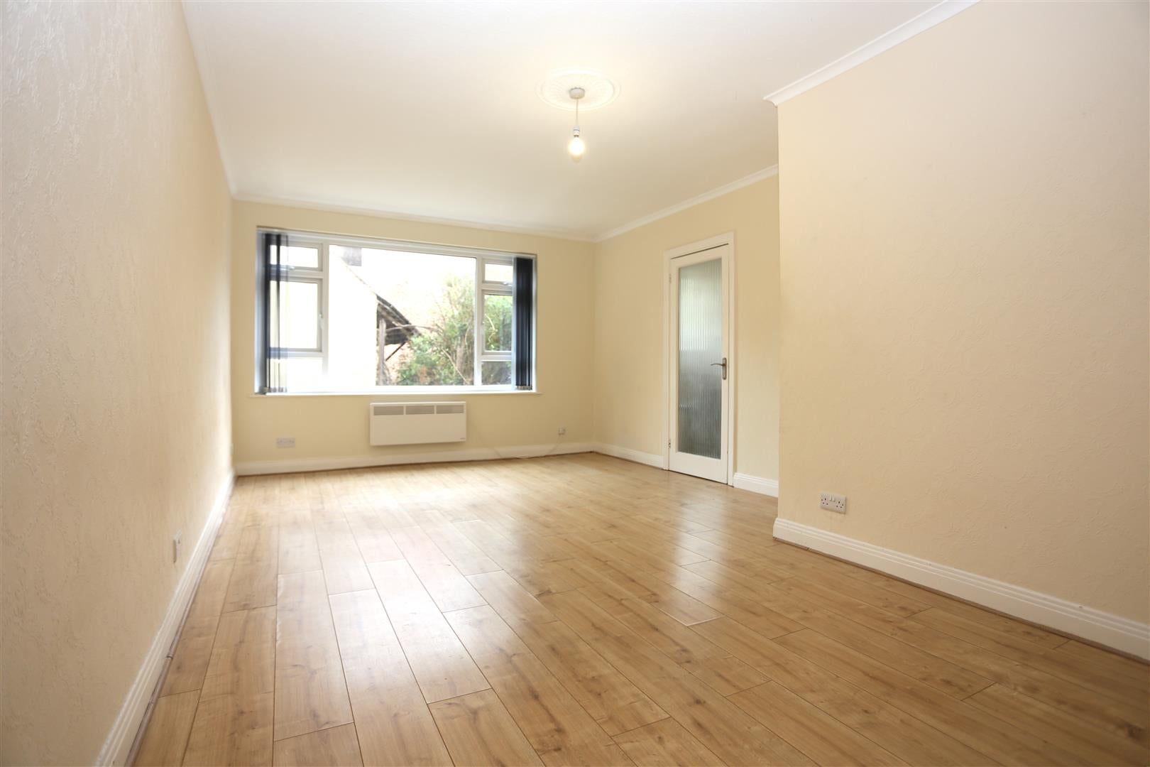 Flat Wilbury Road in Hove