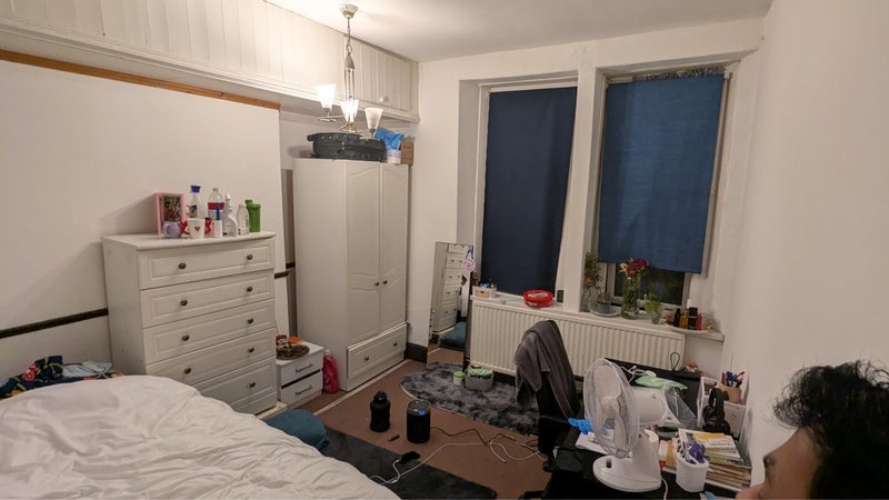 Room Senghennydd Place in Cardiff