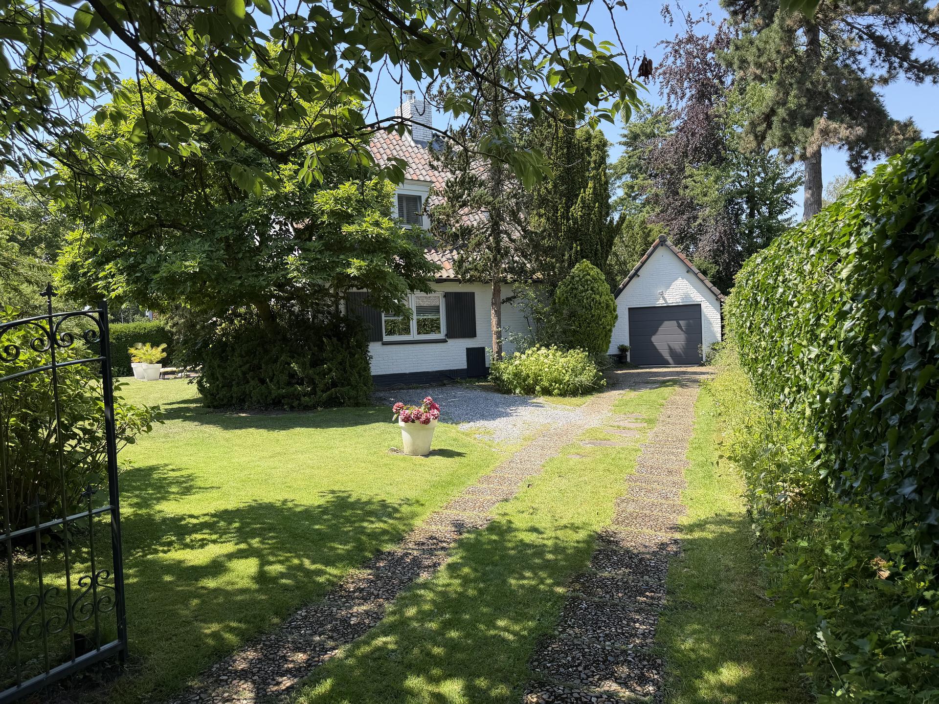 Huis Nieuwe Bussummerweg 104 in Huizen