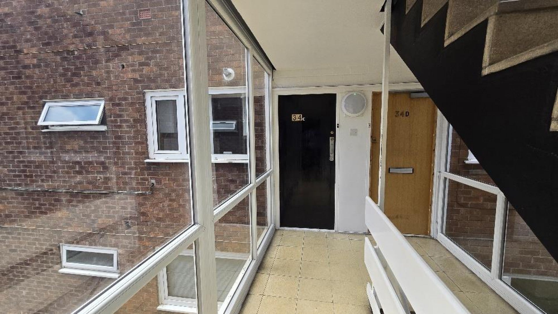 Flat Norris Hill Drive in Cheadle