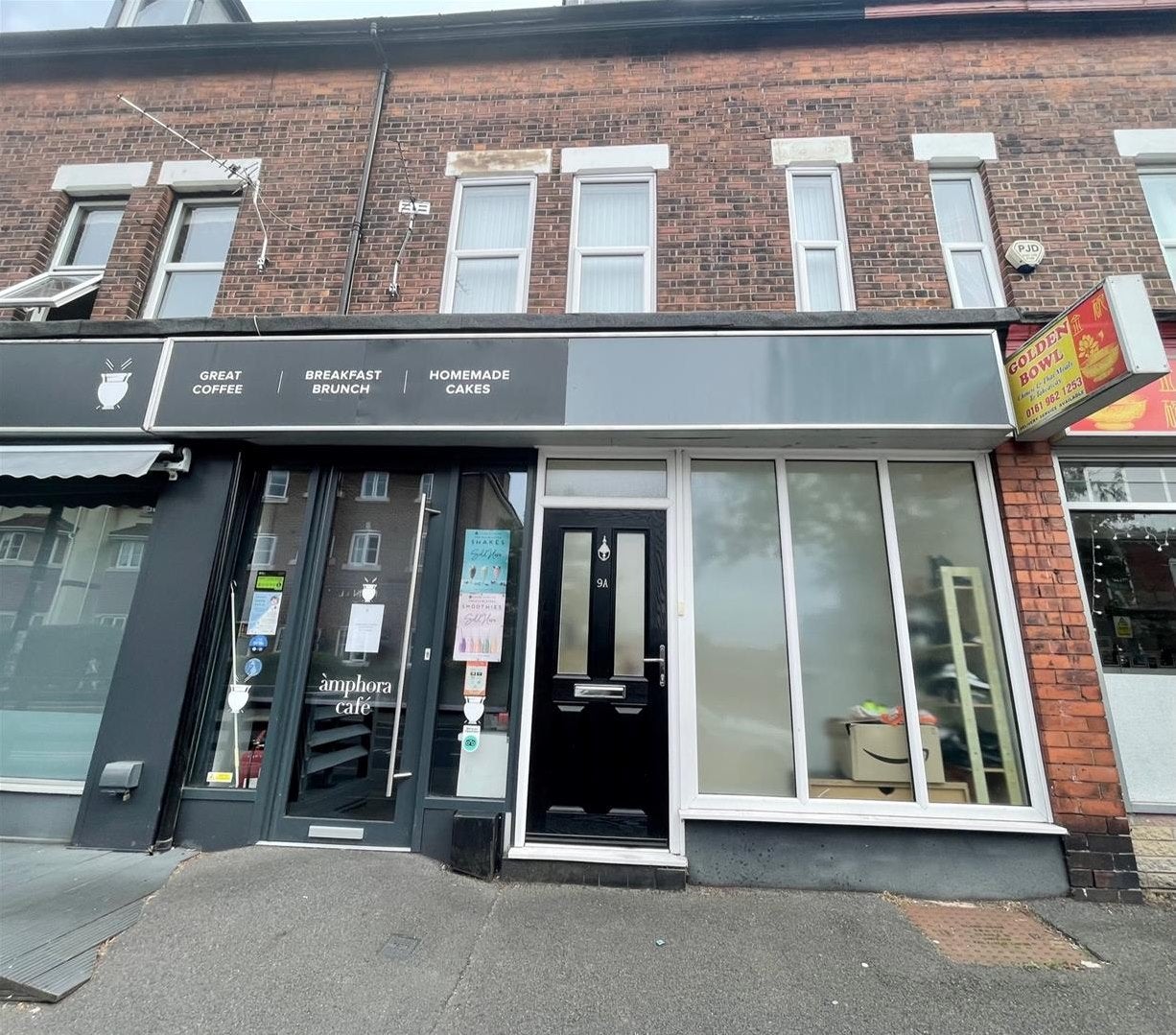 Flat Hope Road in Trafford