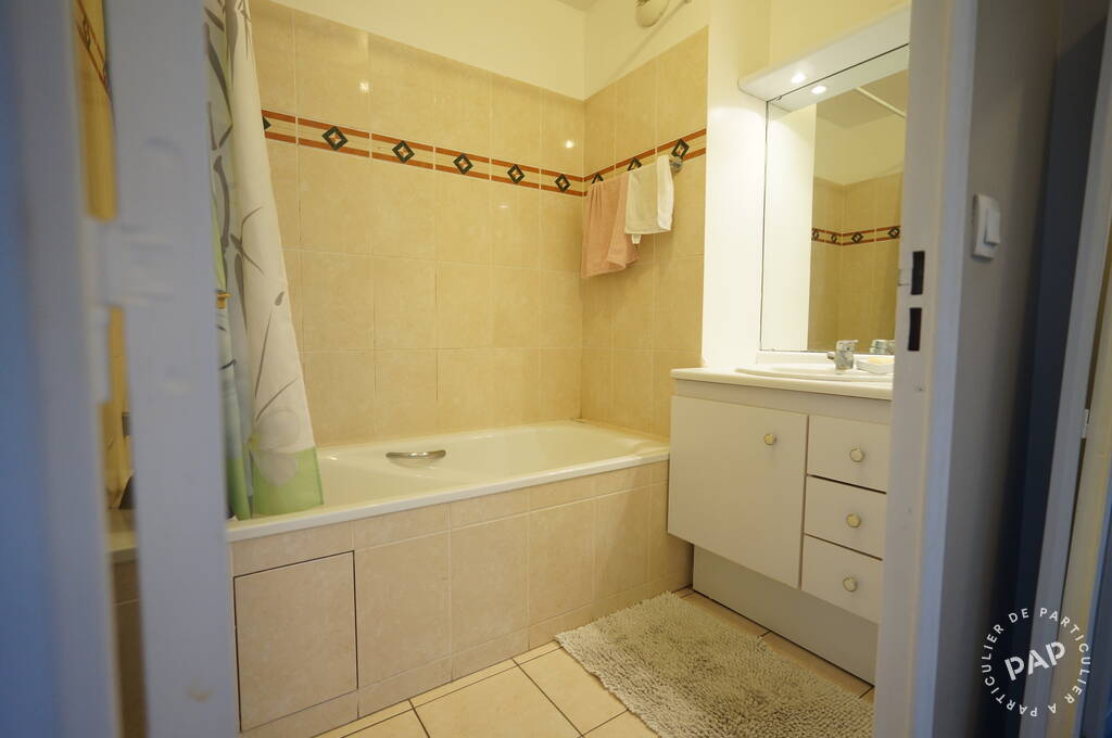 Flat Rue des Champarons in Colombes