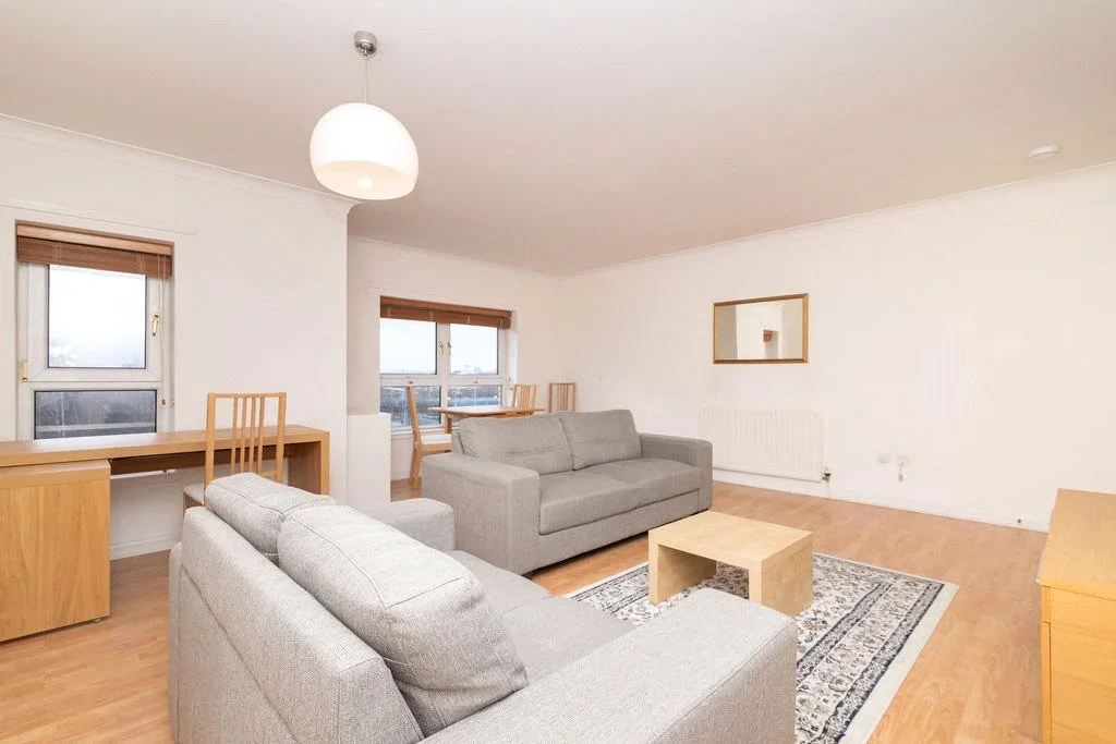 Flat Beith Street in Glasgow