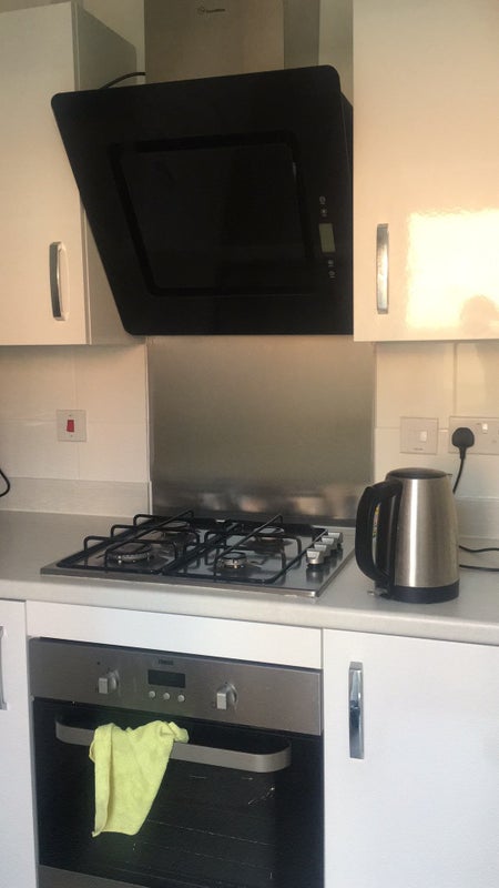 Room Chaffinch Road in Coventry