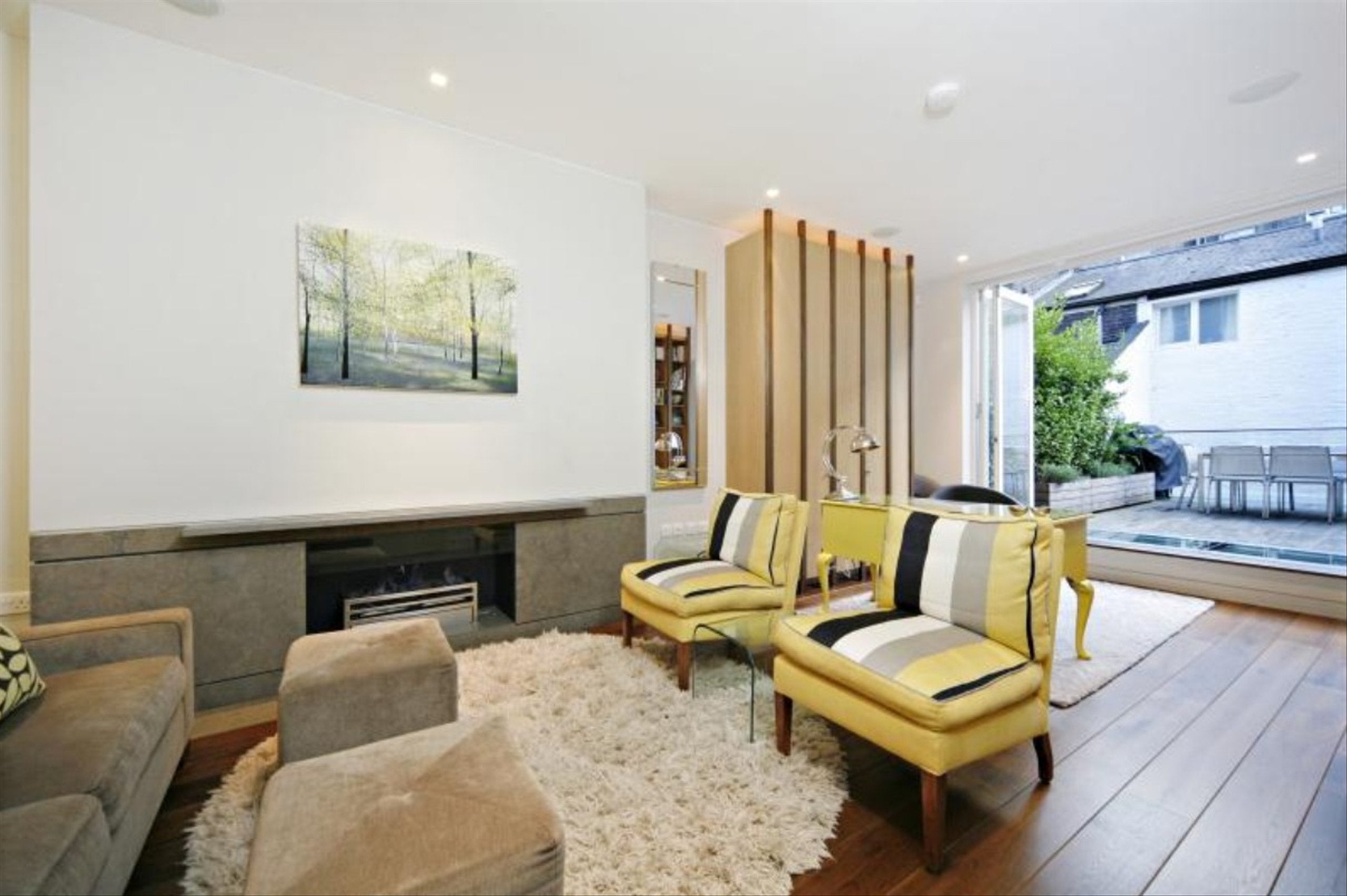 House Ossington Street in City of Westminster