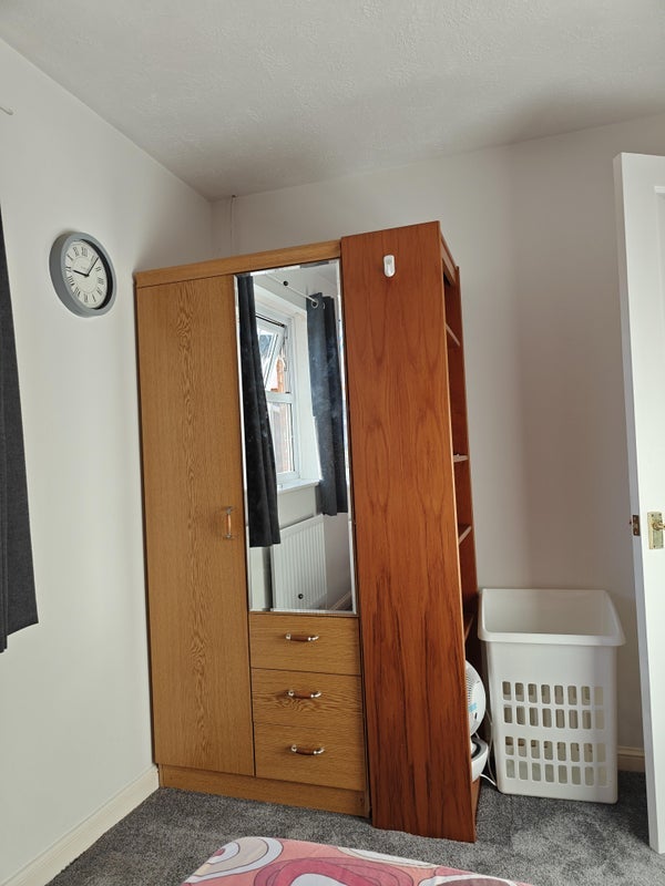 Room Saxon Way in Bristol