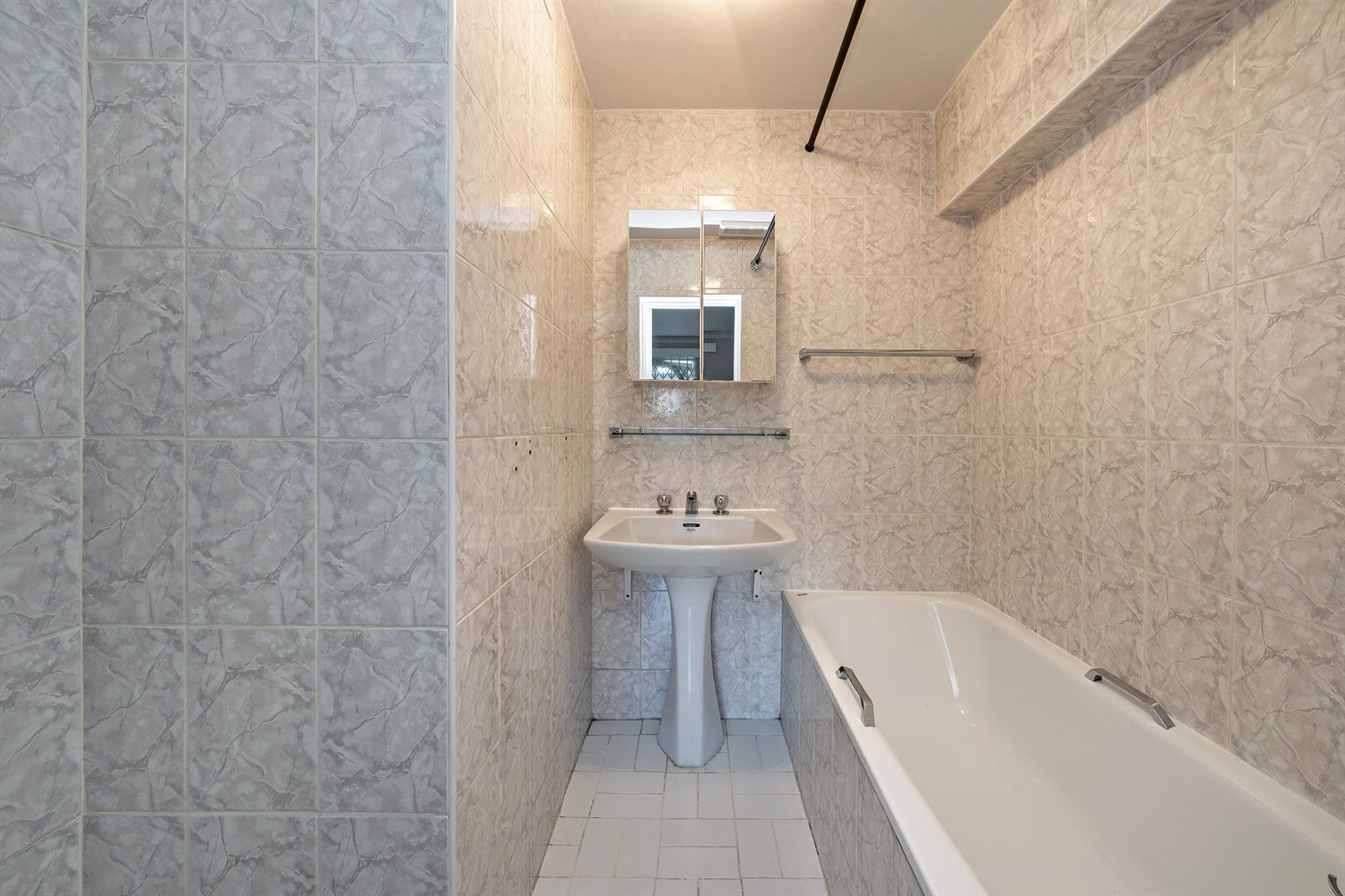 Flat Thurloe Street in Greater London