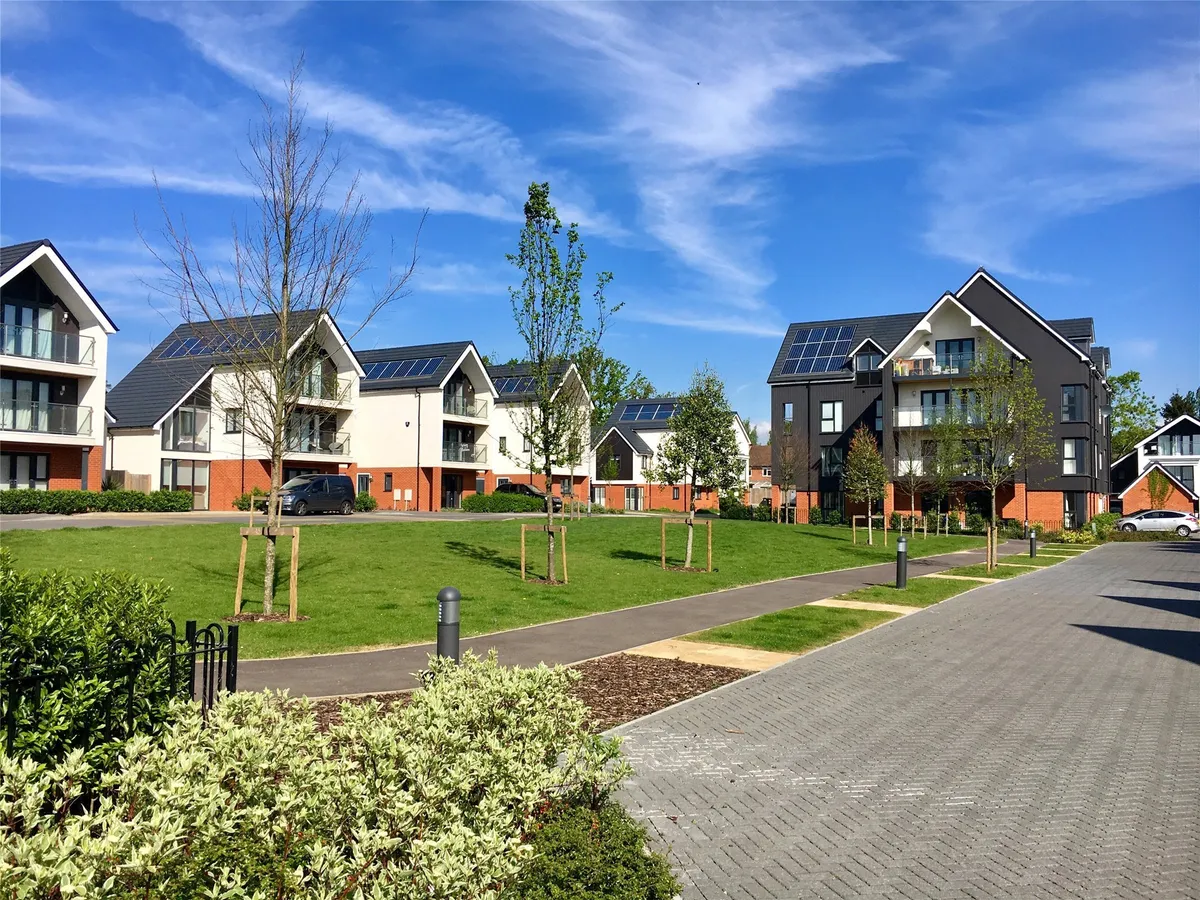 Flat Tippett Lane in Oxted