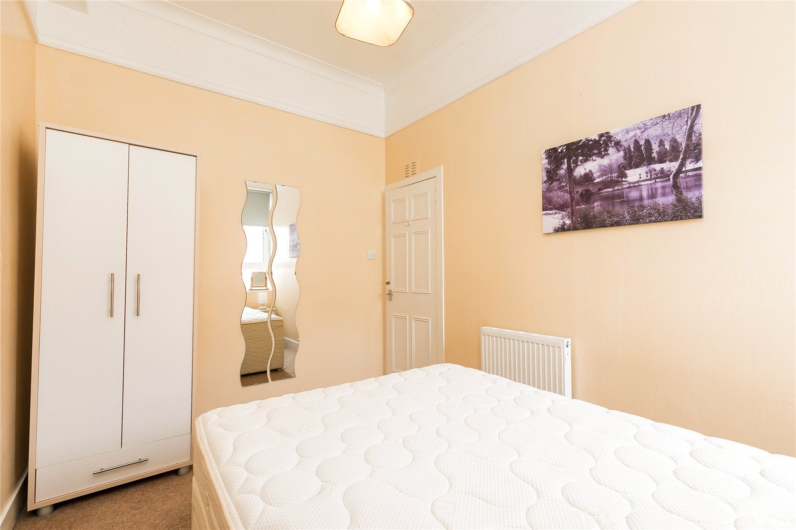 Flat Hollybank Place in Aberdeen City