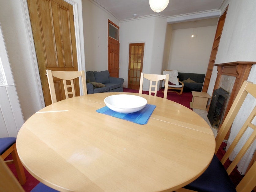 Flat Springvalley Terrace in City of Edinburgh