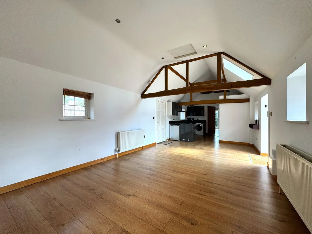 House Ironsbottom in Mole Valley