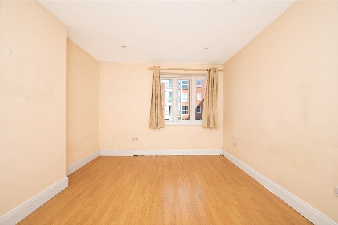 Flat Grosvenor Road in St Albans