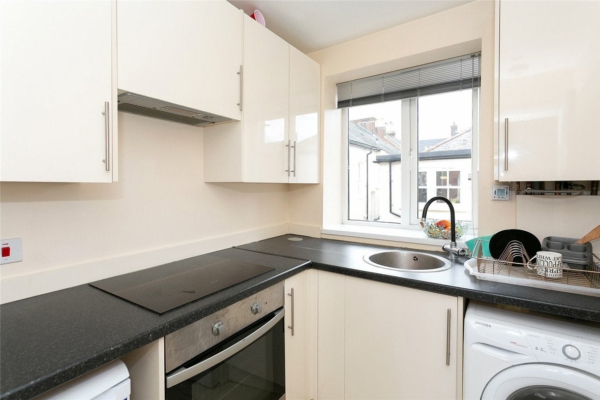 Flat Grosvenor Road in St Albans