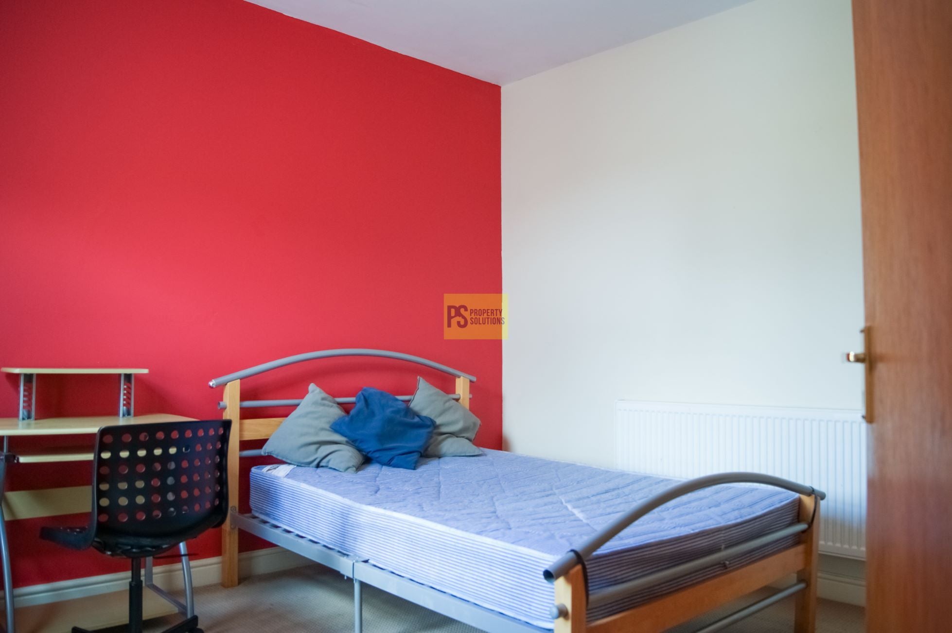 Room Milner Road in Birmingham